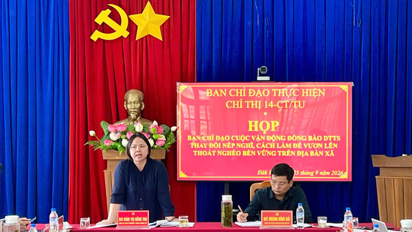 Họp Ban Chỉ đạo Cuộc vận động Làm thay đổi nếp nghĩ, cách làm của đồng bào dân tộc thiểu số